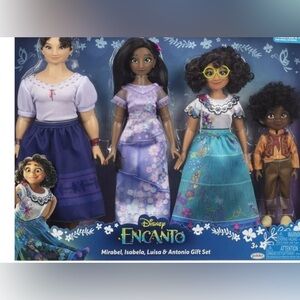 NEW| Disney Encanto Mirabel, Isabela, Luisa & Antonio Fashion Doll Gift Set